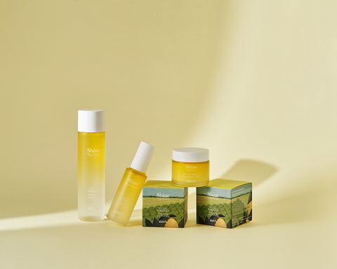 Skin79 Shine Yuja Ampoule - C Vitaminli Leke Karşıtı Aydınlatıcı Ampul - 50ml